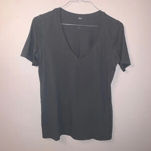 Lululemon Green V-Neck T-Shirt